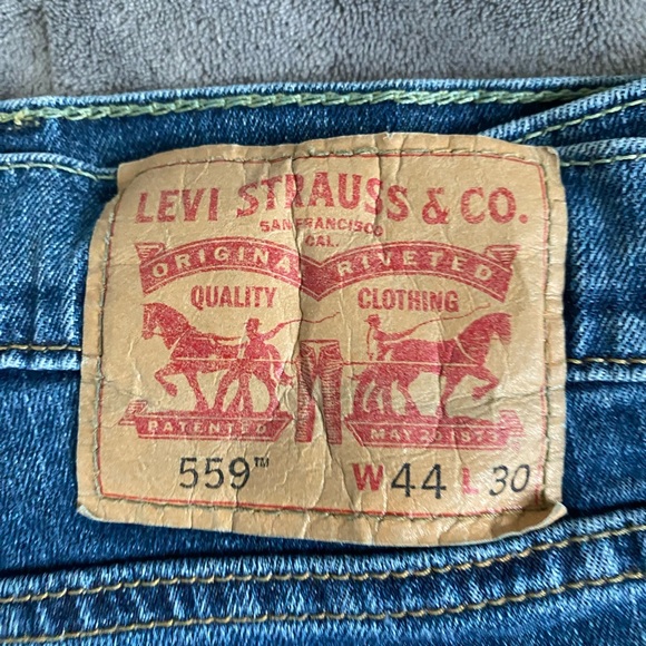Levi’s 559 denim W44 L30 good condition - Picture 3 of 5
